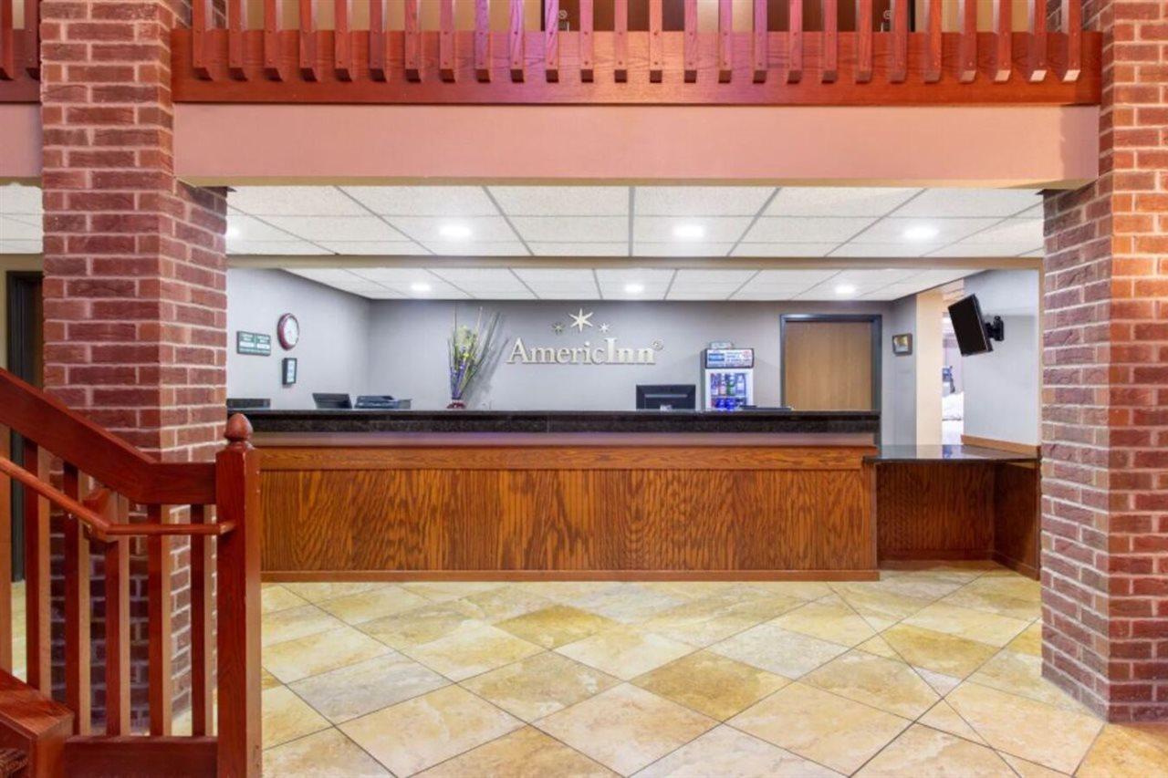 Americinn By Wyndham New London Ngoại thất bức ảnh