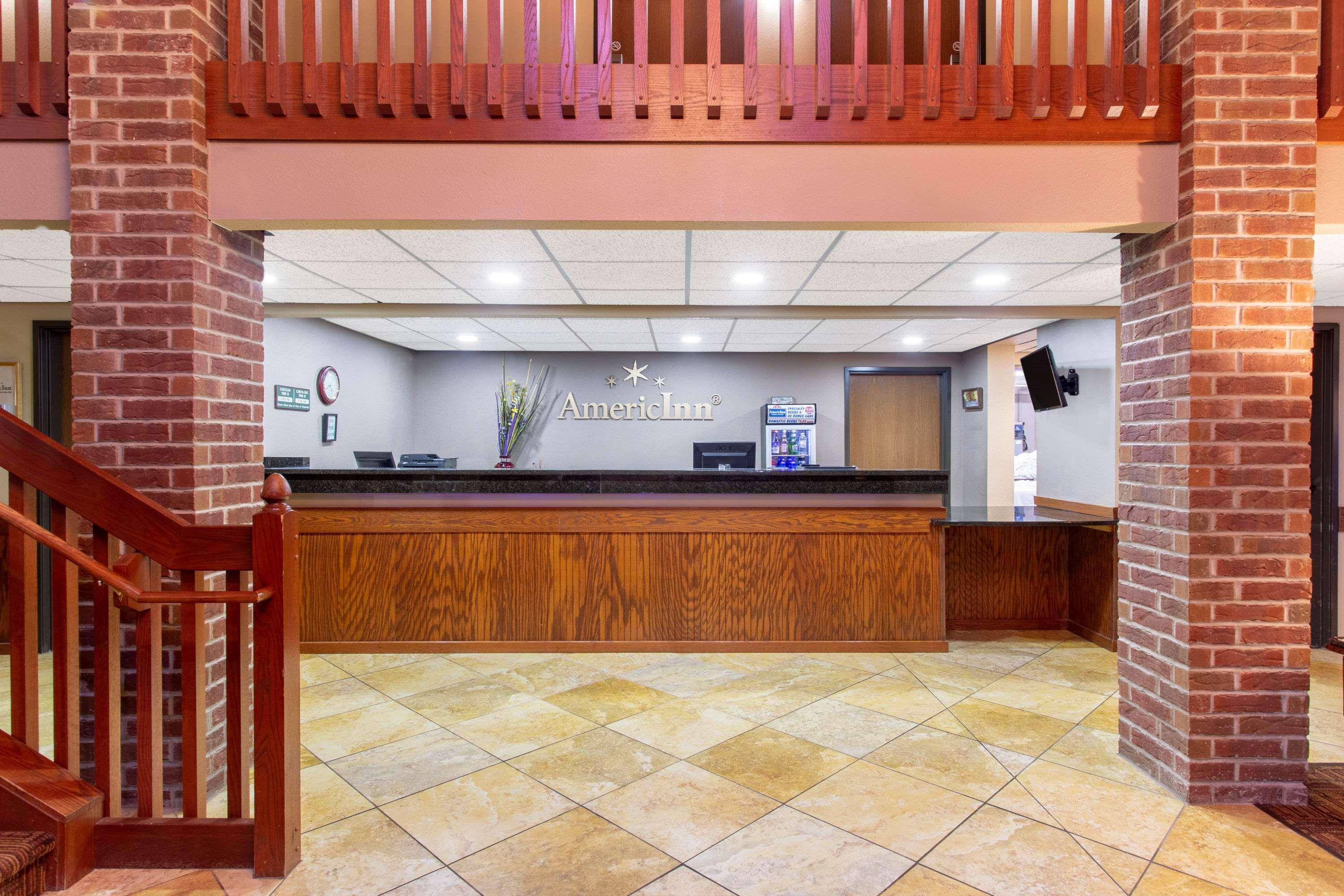 Americinn By Wyndham New London Ngoại thất bức ảnh