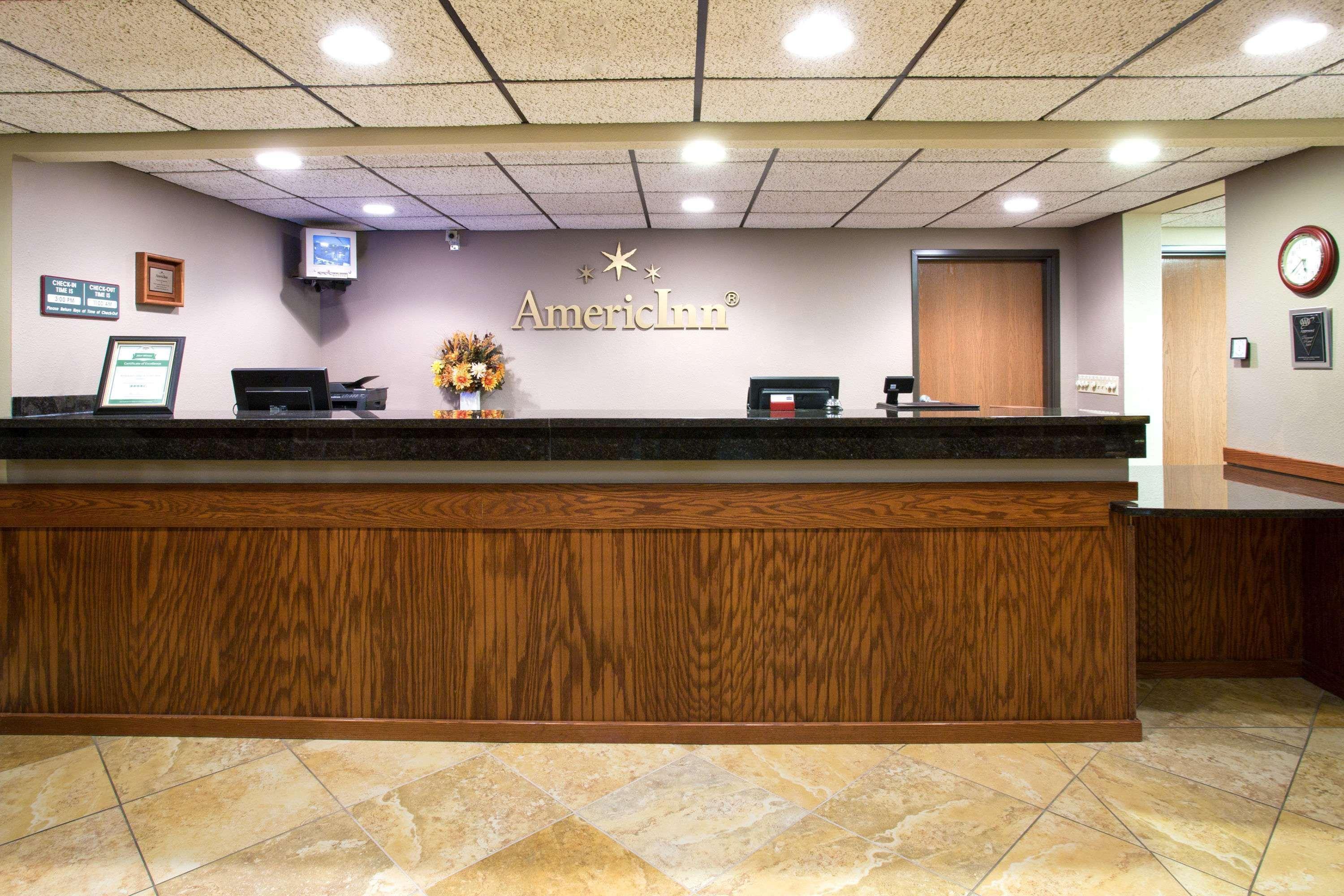 Americinn By Wyndham New London Ngoại thất bức ảnh