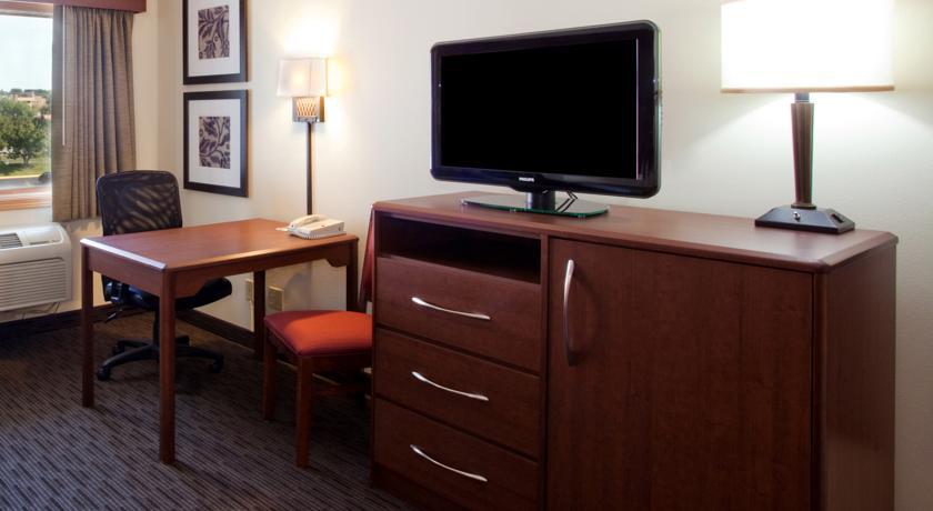 Americinn By Wyndham New London Phòng bức ảnh